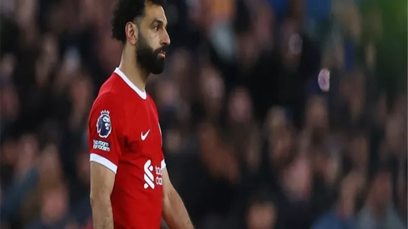 هجوم ناري من أسطورة ليفربول على محمد صلاح بعد الهزيمة أمام إيفرتون