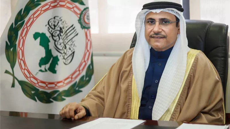 العسومى يهنئ مصر والرئيس بمناسبة الذكرى الـ42 لتحرير سيناء