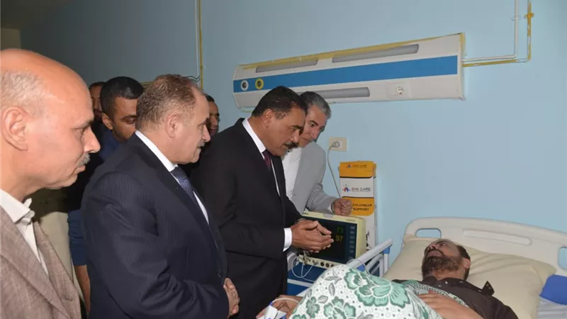 محافظ مطروح يطمئن على وكيل وزارة الاوقاف بمطروح