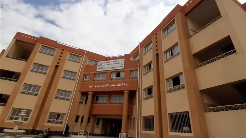 وزارة التعليم تواجه الكثافة الطلابية بمشروعات ضخمة