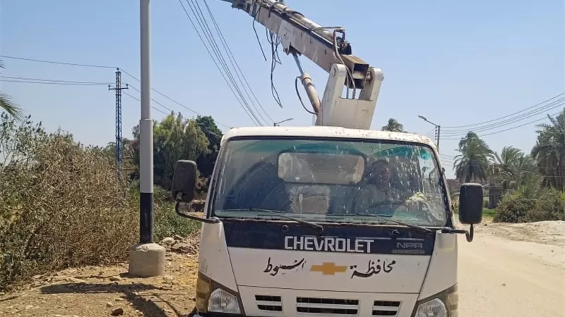 حملات مكثفة لتمهيد الطرق والنظافة في صدفا