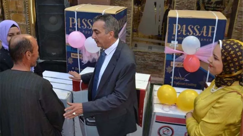 جهازعروسين وتروسيكلات ومساعدات.. للأسر الأكثر احتياجًا بالمحلة