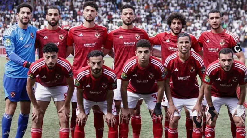 الأهلي يسعى لتخطي مازيمبي والوصول للنهائي .. شاهد اللقاء
