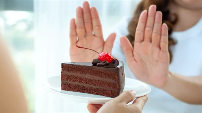 اطعمة ضاره بمرضى السكر..تجنبها