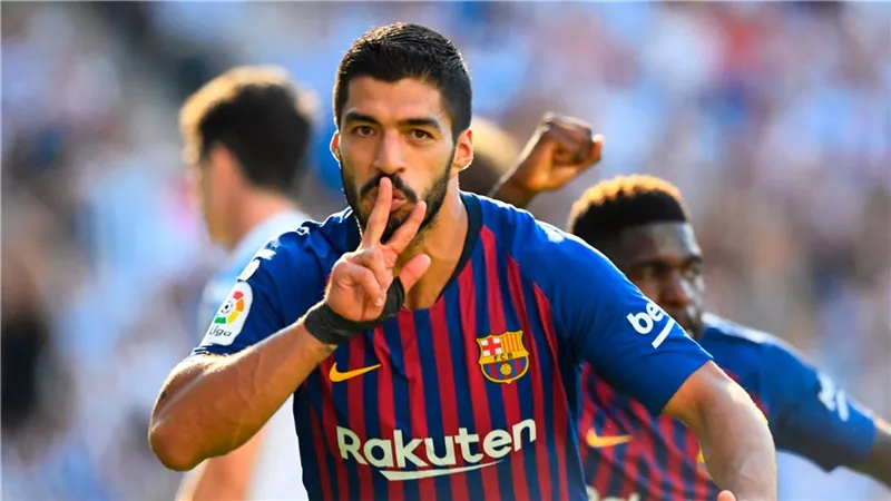 لويس سواريز يرشح نجم ليفربول لمسئولى برشلونة لضمه فى الصيف