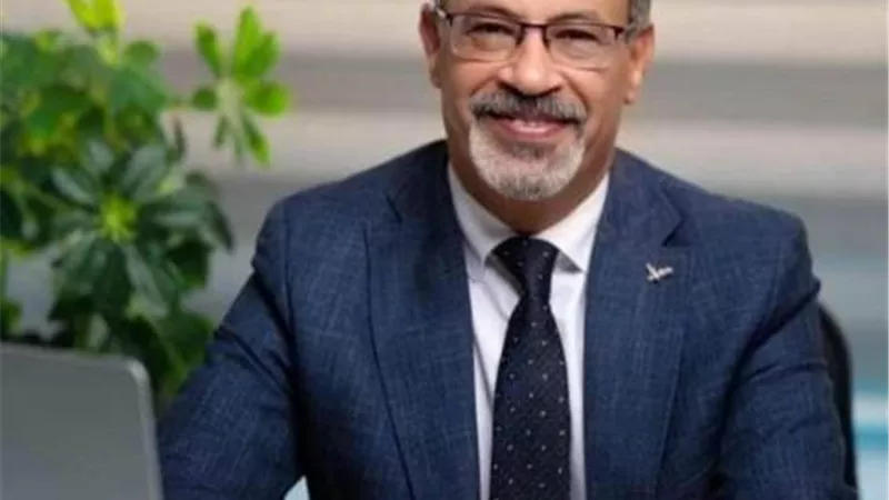 طارق الزكي نقيبا لأطباء الأسنان بدمياط