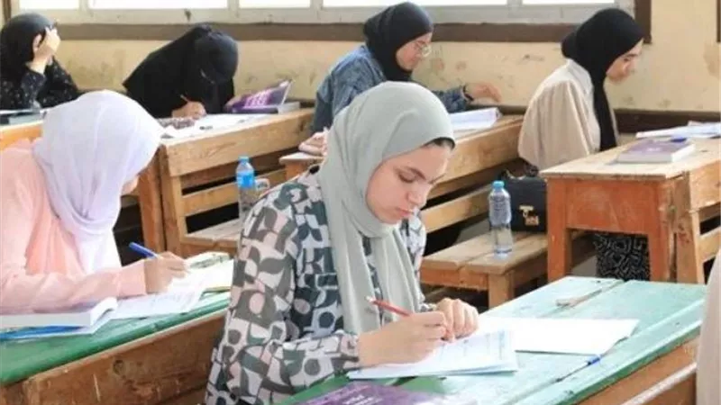 استشاري علم نفس يوجه نصائح لطلاب الثانوية العامة : عليكم الاهتمام بالتغذية والهدوء