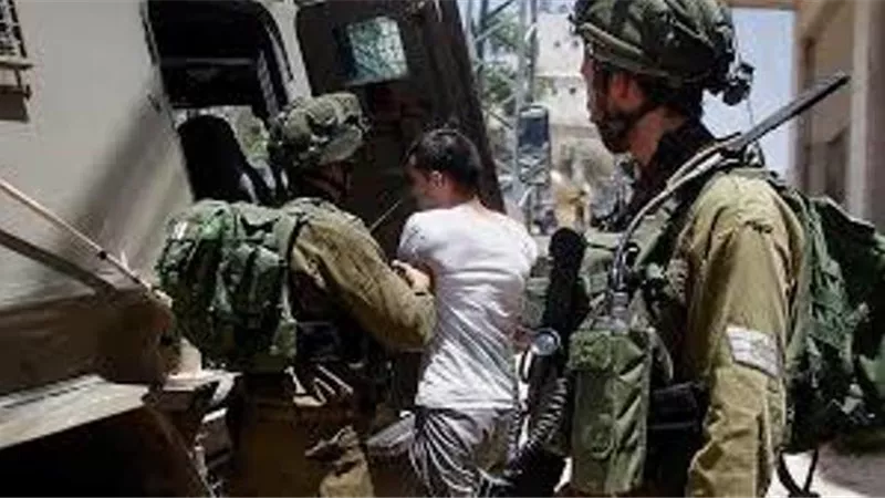 اعتقال 20 فلسطينيا من قبل قوات الاحتلال بينهم أطفال