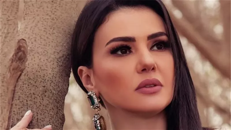 دينا فؤاد: أنا ست مصرية وبراعي عادات وتقاليد الأسرة المصرية