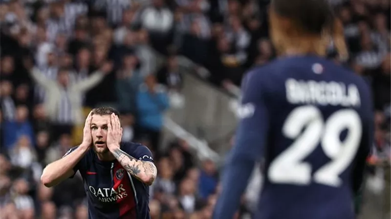 لوهافر يتقدم علي باريس سان جيرمان 2-1 في شوط أول مثير