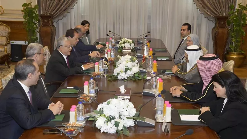 جبالي يستقبل الصالح رئيس مجلس الشورى البحريني