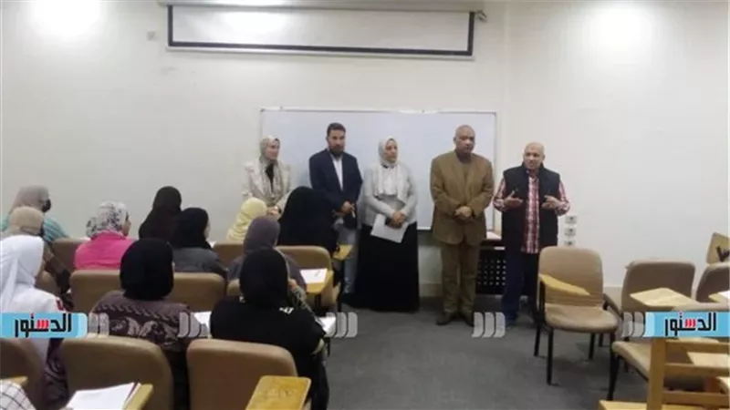 شحاته يتابع إنطلاق المراجعة النهائية لطلاب الشهادتين الإعدادية