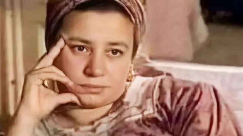 أحدث ظهور لـ حفيدة عبلة كامل برفقة والدتها