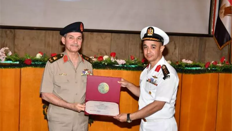 هيئة التدريب تكرم الضباط المتميزين المبعوثين إلى الدول الشقيقة والصديقة