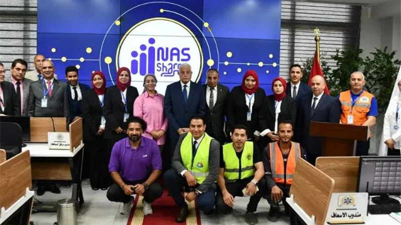 فوده يتابع عدد من المشروعات الجديدة بمجال الاتصالات
