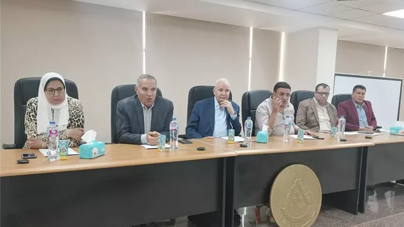 تموين القليوبية وجهاز العبور يبحثان التعاون في ضبط جودة وأسعار السلع