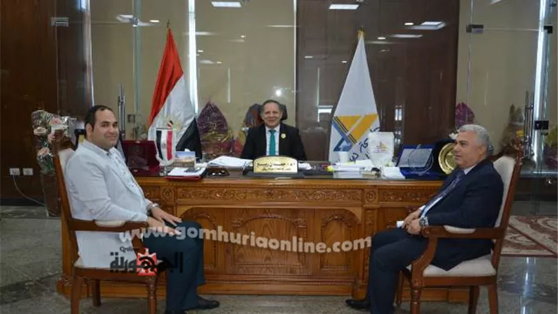 رئيس جامعةدمياط يؤكد الإهتمام بحقوق الإنسان علي المستوي الأكاديمى