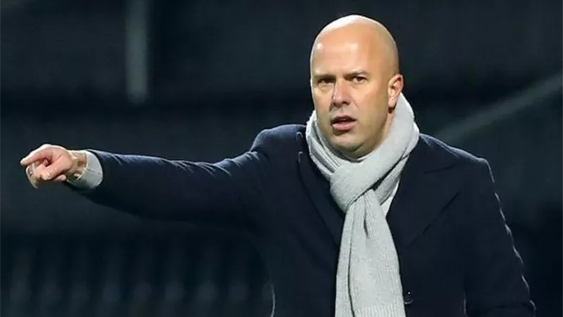 ليفربول يقترب من حسم أول صفقاته الصيفية