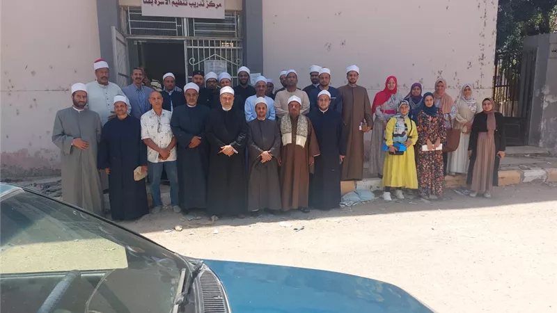 تنظيم الأسرة بصحة قنا تعقد الإجتماع الشهري لمسؤولي الإعلام والدين