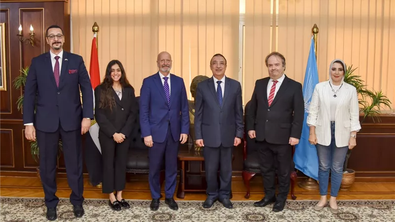 محافظ الإسكندرية يستقبل سفير فنلندا لتوطيد العلاقات بين الجانبين