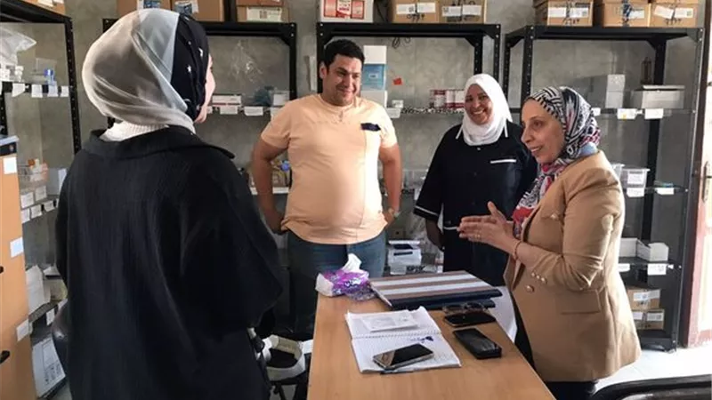 مدير صحة الإسماعيلية تفاجئ الوحدات الطبية وتحيل المقصرين للتحقيق