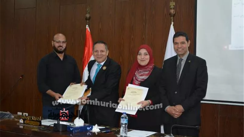 منح ١٣ باحثا درجة الدكتوراة و ٢١ الماجستير بجامعة دمياط