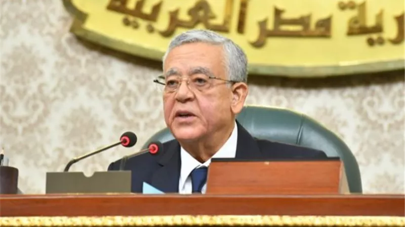 رئيس مجلس النواب يهنئ الرئيس السيسي بعيد العمال