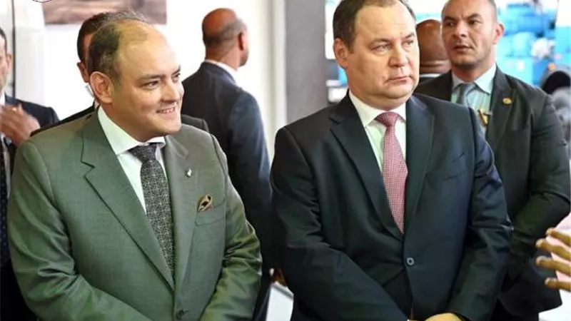 سمير:ندعم الشركات العاملة بالسوق المصري بما يسهم في تيسير إجراءات الاستثمار