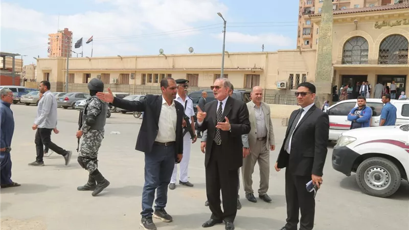 محافظ كفرالشيخ يقود حملة لإزالة الإشغالات والتعديات