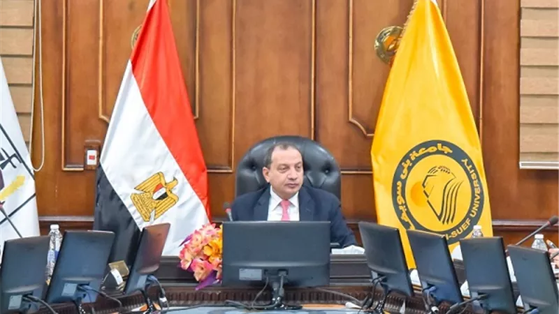 مجلس جامعة بني سويف يهنئ الأخوة الأقباط بعيد القيامة