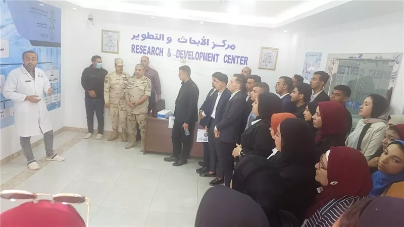 زيارةطلاب جامعةالزقازيق لمشروع بركة غليون للاستزراع السمكى