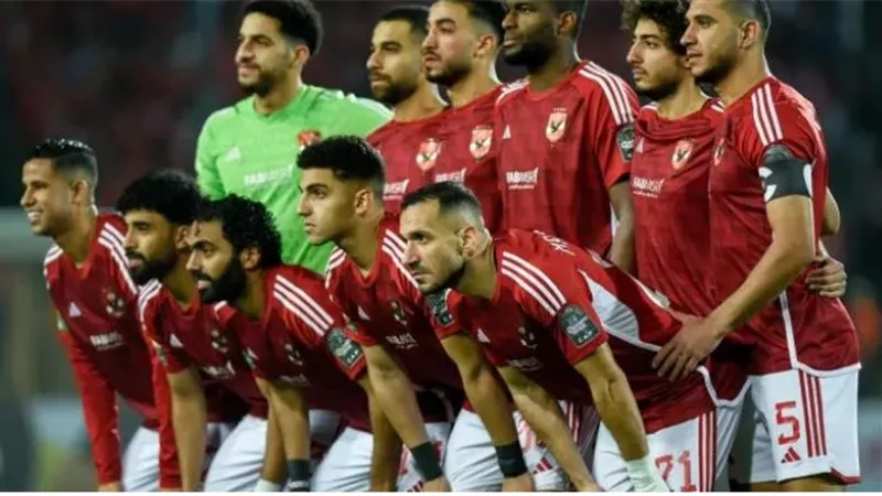 عودة مروان وإستبعاد الشناوي.. قائمة الأهلي أمام الإسماعيلي في الدورى