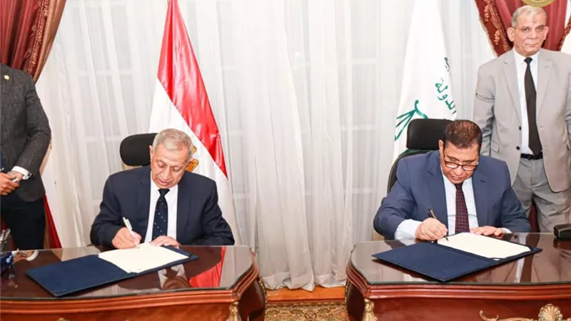 رئيس مجلس الدولة يوقع تجديد بروتوكول التحول الرقمي