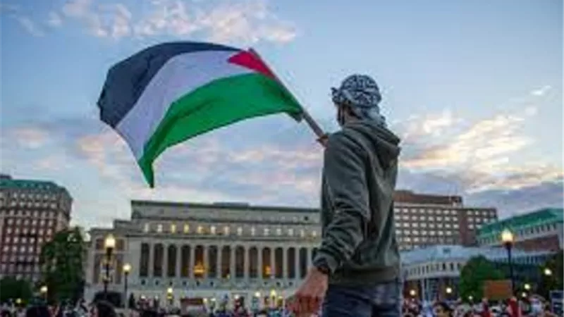 جامعة كولومبيا تهدد بفصل محتجين مؤيدين لفلسطين يحتلون مبنى دراسيا