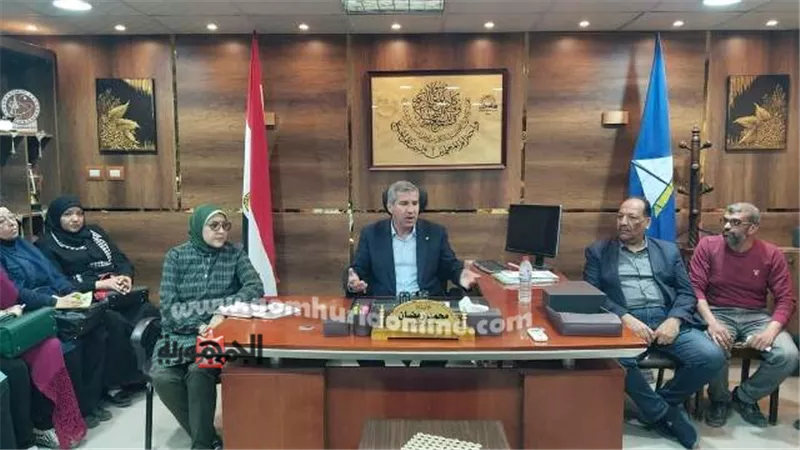 مدير تعليم دمياط لأعضاء المتابعة إدعموا العملية التعليمية