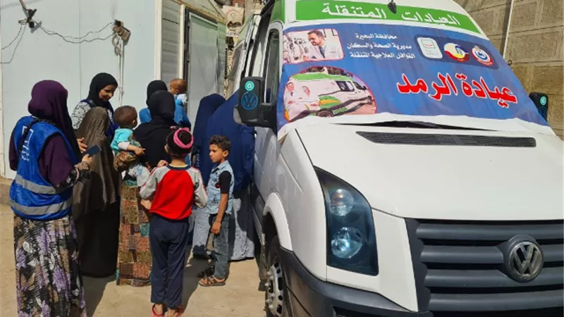 الكشف على 1361 فى قافلة كفر زيادة كوم حمادة