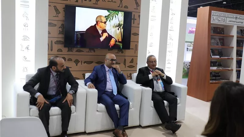 أحمدزايد: إطلاق سلسلة جوائز باسم مكتبة الإسكندرية قريبًا