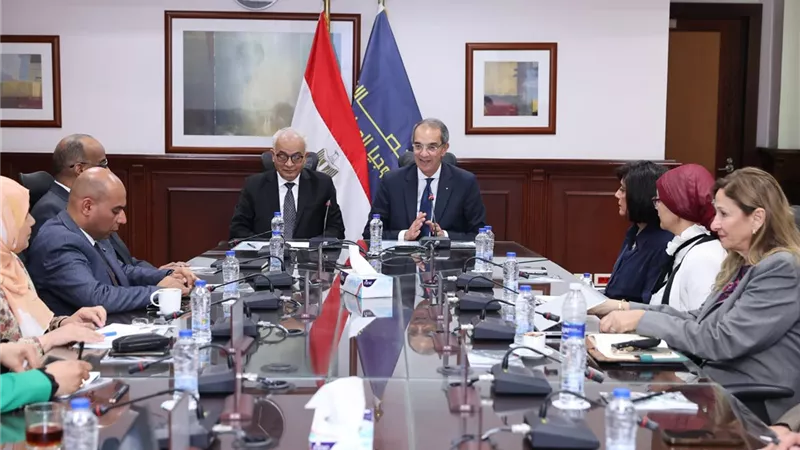 الاتصالات: إنشاء 5 مدارس تكنولوجيا تطبيقية جديدة خلال العام الدراسى المقبل