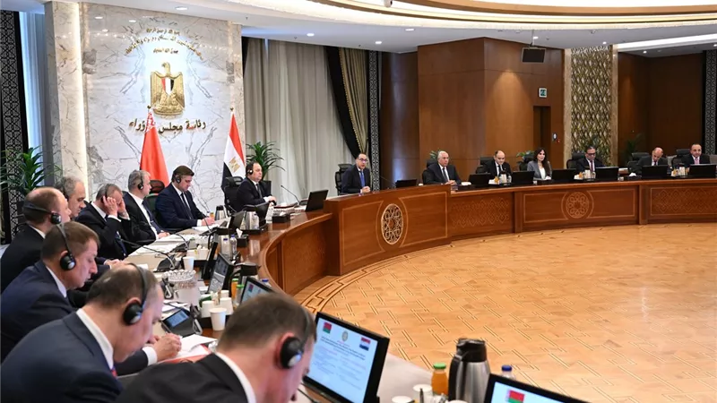 مدبولى: نرحب بإنشاء مركز لوجيستي لتخزين وتجفيف الحبوب بين مصر وبيلاروسيا