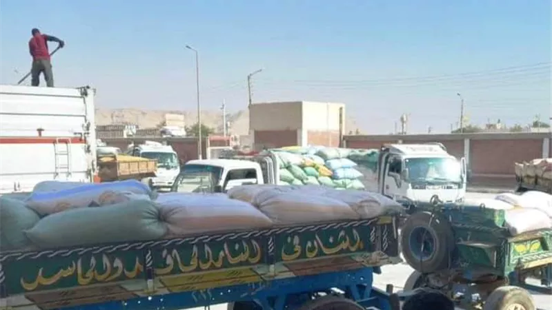 محافظ سوهاج يتابع أعمال إنشاء المدفن الصحي للقمامة والمخلفات
