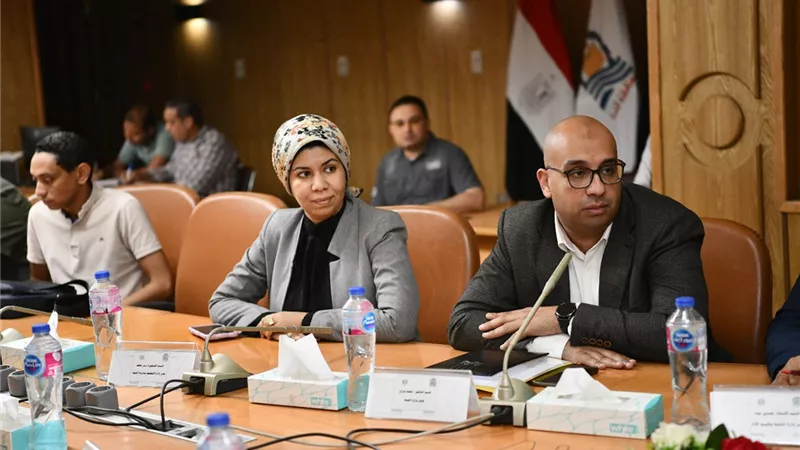 محافظ قنا يعلن موافقة السيسى على إنشاء مستشفى مركزى جديد بقوص