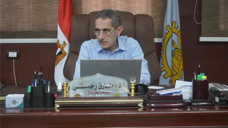 محافظ الغربية يعقد خمسة اجتماعات متتالية لتذليل المعوقات الجارية