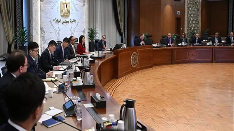 مدبولى يعقد اجتماعا مت أبرز 15 شركة من كوريا الجنوبية تعمل في مصر