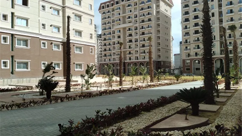 رئيس جهاز بني سويف يجتمع مع مسئولي المقاولون العرب
