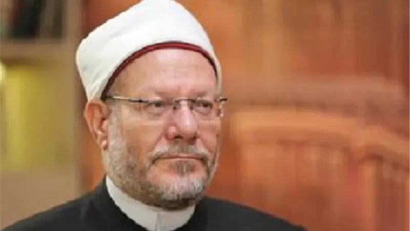 المفتي يهنئ البابا تواضروس الثاني والمسيحيين بعيد القيامة