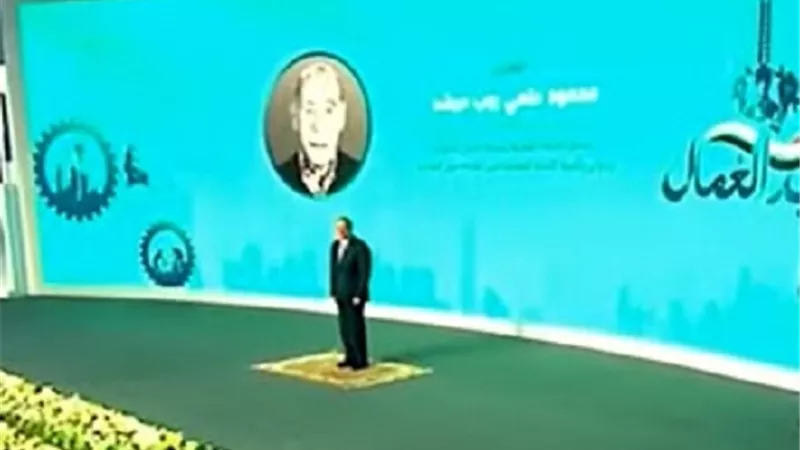 مروة عزت: فخورة وسعيدة جداً لحصول والدي على هذا التكريم