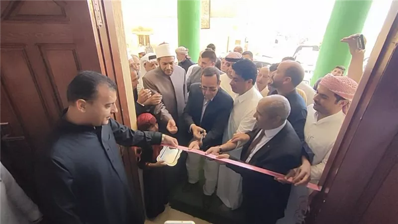 محافظ شمال سيناء يفتتح المسجد الكبير في الشيخ زويد..صور
