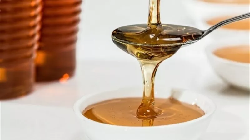 فوائد تناول العسل على الريق منها صحة القلب..تعرف عليها