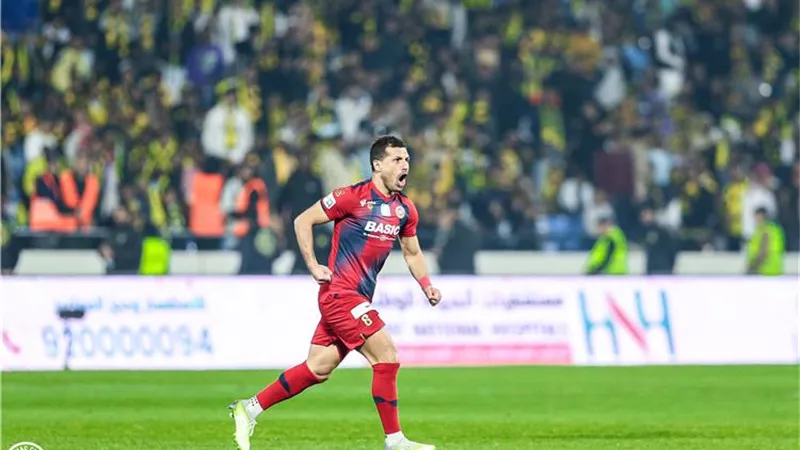 الاصابة تنهى موسم طارق حامد مع ضمك فى الدوري السعودي