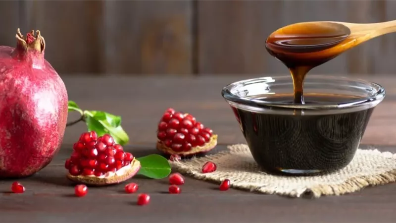فوائد دبس الرمان لمرضى السكر